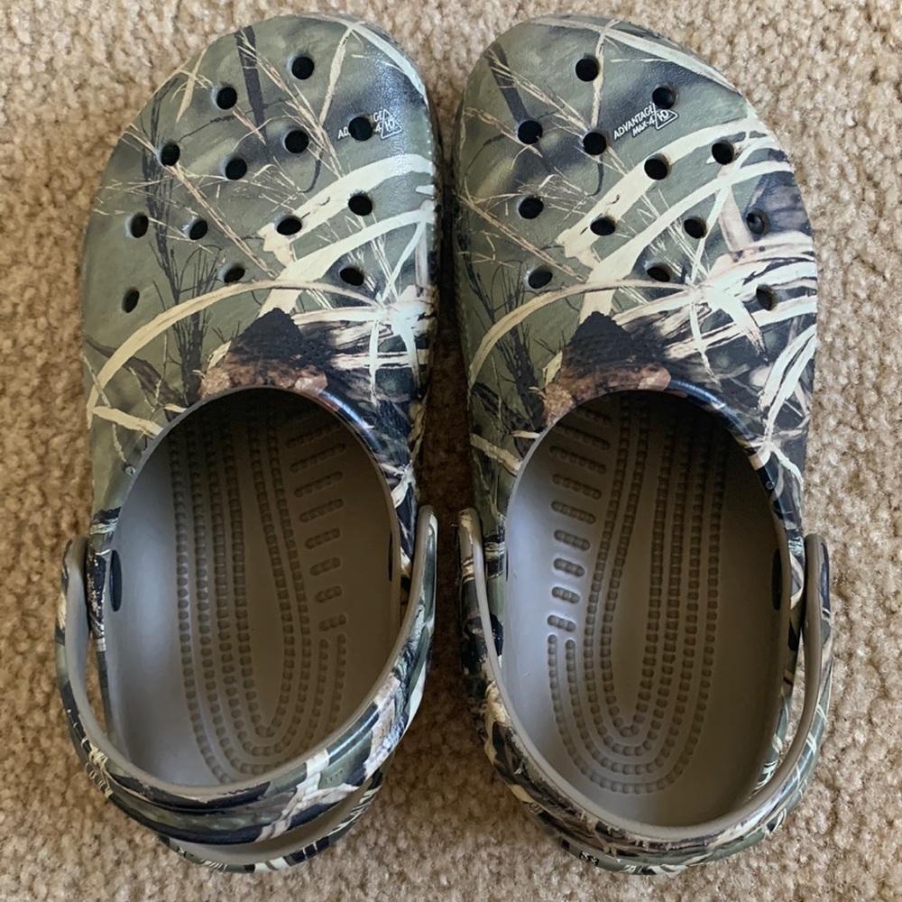 Crocs kids sz 2